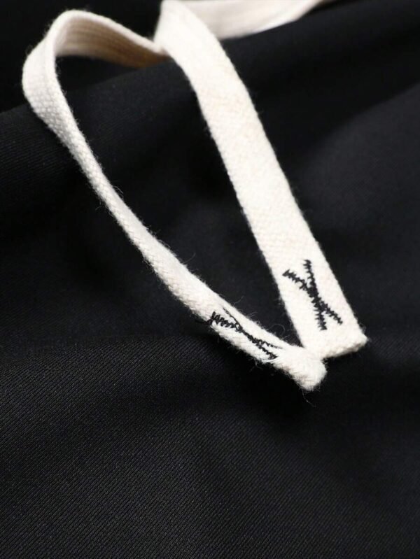 M29 Punk Retro And Trendy Money Print Men Drawstring Waist Casual Shorts With Slogan And Cartoon Print - Image 3